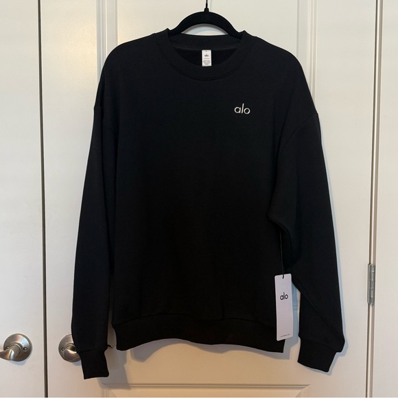 NWT! Alo Accolade Crew Neck Pullover Black, Size Small (4-6)! - Picture 2 of 10